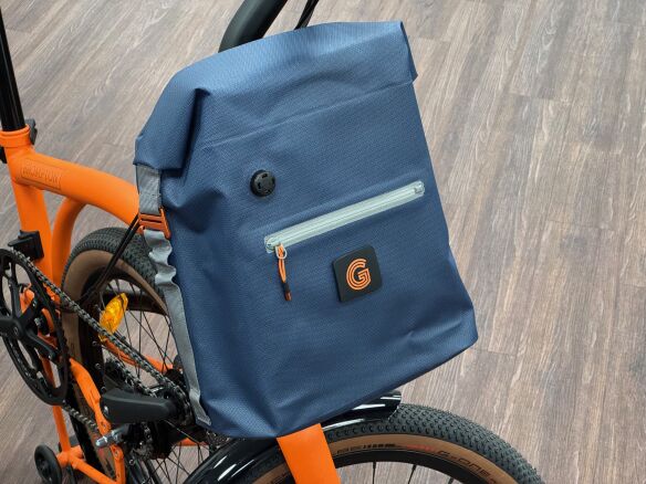 Brompton Borough WP Roll Top Small G Line Navy/Grey